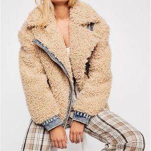 Free people Sherpa jacket with denim trim size small
